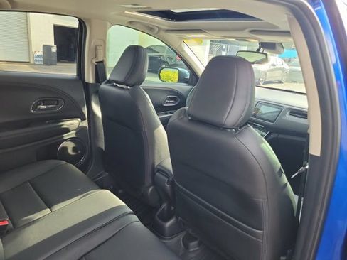 Certified 2021 Honda HR-V EX-L image 11