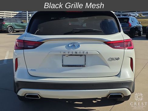 Used 2021 INFINITI QX50 Luxe w/ Appearance Package image 4
