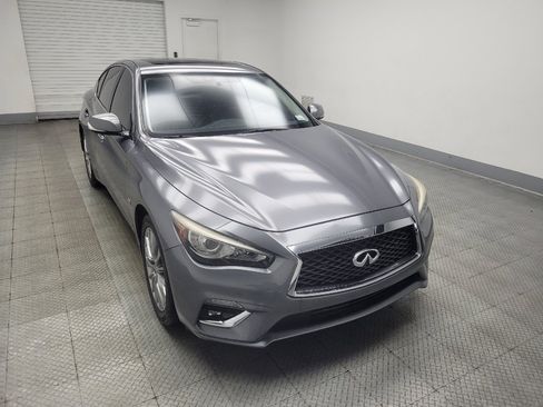 Used 2018 INFINITI Q50 Luxe w/ Essential Package (2.0T Luxe) RWD image 13