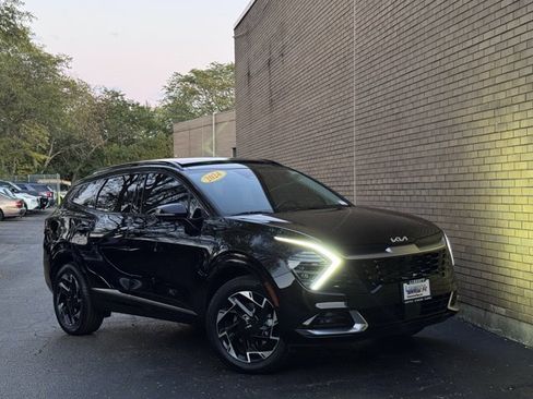 Used 2024 Kia Sportage SX image 2