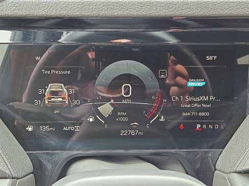 Used 2025 GMC Yukon Denali AWD/4WD image 27