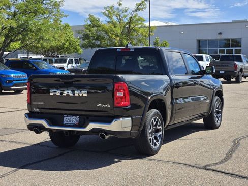 Used 2025 RAM 1500 Laramie AWD/4WD image 3