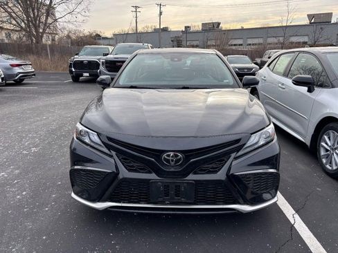 Used 2023 Toyota Camry XSE image 2