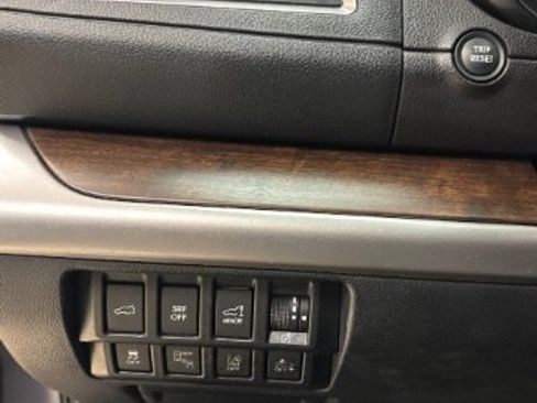 Used 2016 Subaru Outback 2.5i Limited image 17