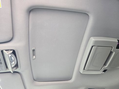 Used 2019 Honda Odyssey EX-L image 32