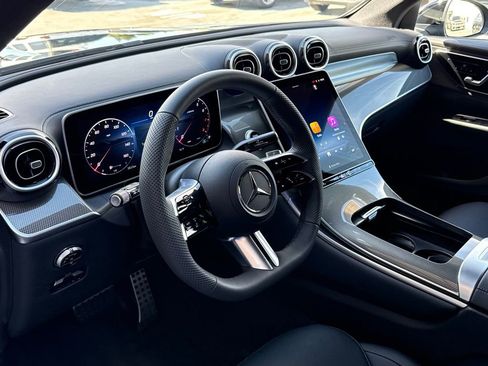 New 2026 Mercedes-Benz GLC 300 4MATIC image 19