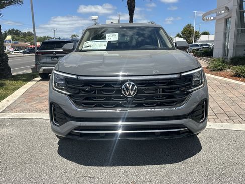 New 2026 Volkswagen Atlas SEL Premium R-Line AWD/4WD image 3