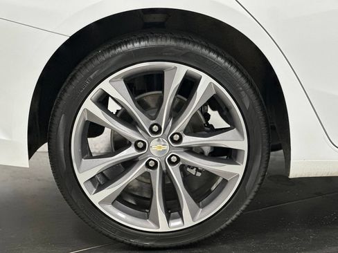 Used 2023 Chevrolet Malibu LT w/ LPO, Floor Liner Package FWD image 24