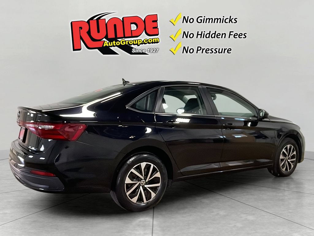 Used 2025 Volkswagen Jetta S FWD image 7