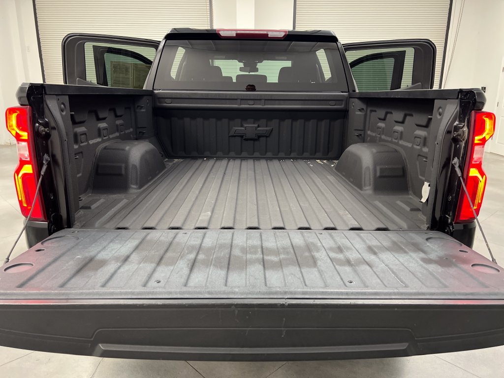Used 2023 Chevrolet Silverado 1500 RST w/ Protection Package AWD/4WD image 36