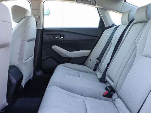 Used 2023 Honda Accord EX image 19
