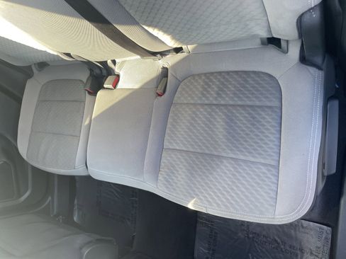 Used 2022 Ford Escape SE image 12