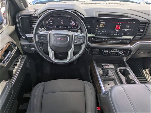 Used 2023 GMC Sierra 1500 Elevation w/ Preferred Package RWD image 18
