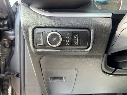 Used 2023 Ford Explorer XLT w/ Equipment Group 202A AWD/4WD image 24