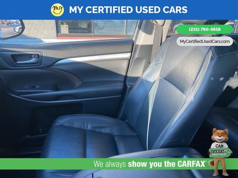Used 2019 Toyota Highlander XLE image 24