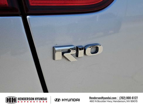 Used 2012 Kia Rio SX FWD image 12