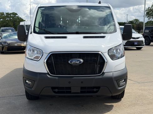 Used 2025 Ford Transit 250 Low Roof w/ Exterior Upgrade Package RWD image 3