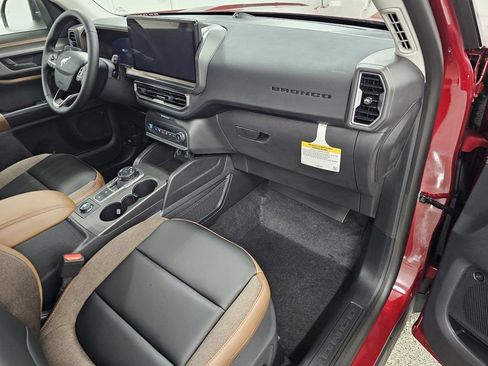 New 2025 Ford Bronco Sport Outer Banks w/ Outer Banks Tech Package+ AWD/4WD image 12