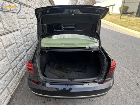 Used 2017 Volkswagen Passat 1.8T SE image 50