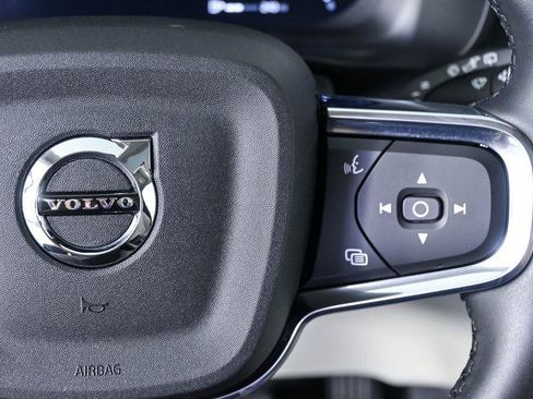 Certified 2026 Volvo XC40 B5 Plus AWD/4WD image 12