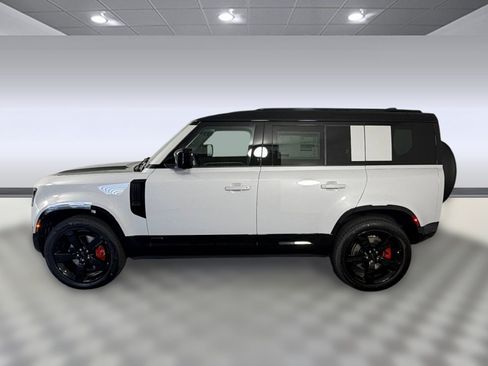 New 2026 Land Rover Defender 110 X AWD/4WD image 2