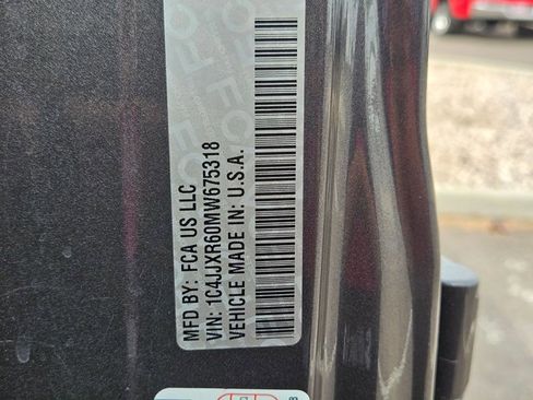 Used 2021 Jeep Wrangler Unlimited Rubicon 4xe w/ Steel Bumper Group image 28