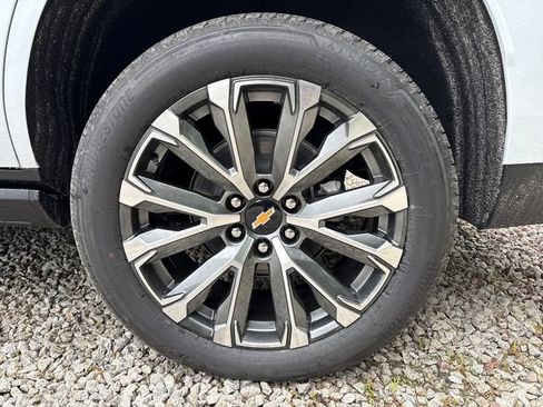 New 2026 Chevrolet Tahoe High Country AWD/4WD image 7