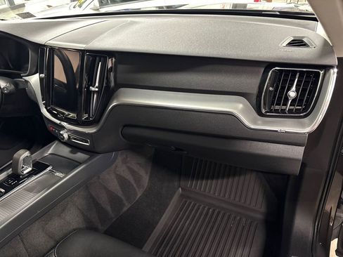 Used 2024 Volvo XC60 B5 Core w/ Climate Package image 49