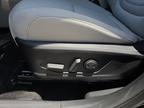 Used 2025 Hyundai Tucson Blue AWD/4WD image 16