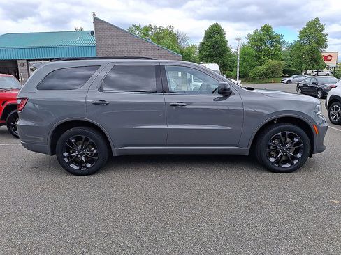 Used 2023 Dodge Durango GT AWD/4WD image 9
