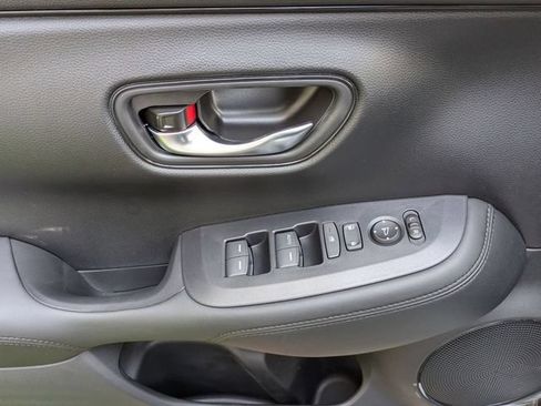 New 2027 Honda HR-V LX image 21