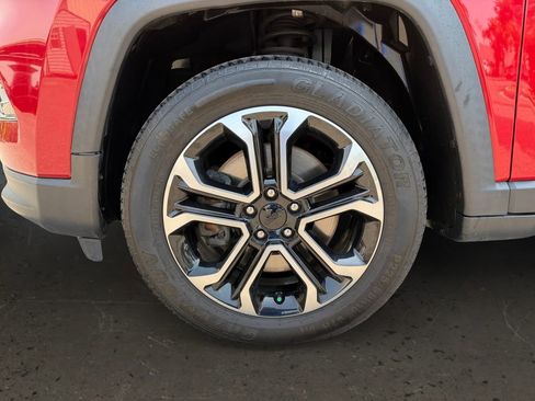 Used 2023 Jeep Compass Limited AWD/4WD image 10