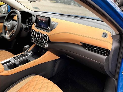 New 2025 Nissan Sentra SV w/ SV Premium Package image 10