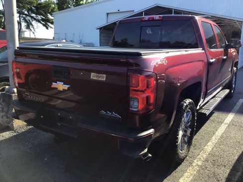 Used 2017 Chevrolet Silverado 1500 High Country AWD/4WD image 4