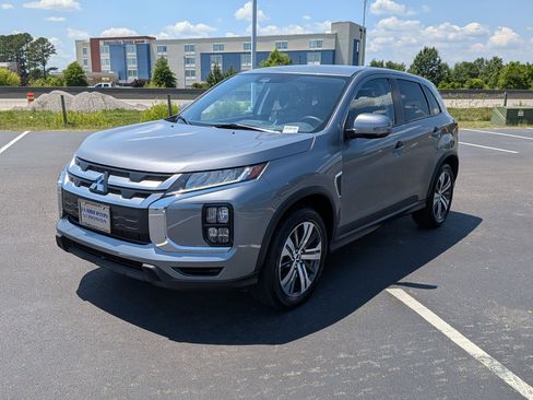 Used 2025 Mitsubishi Outlander Sport ES AWD/4WD image 7