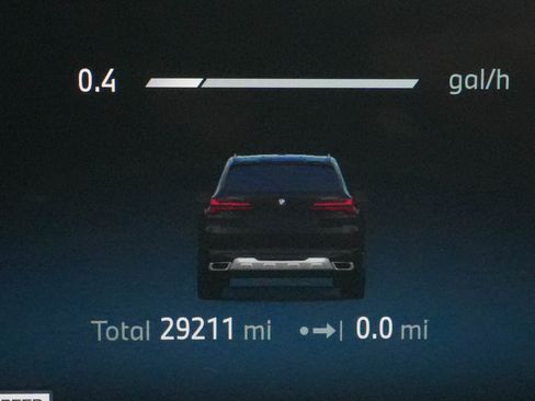 Certified 2024 BMW X5 sDrive40i w/ Premium Package image 23