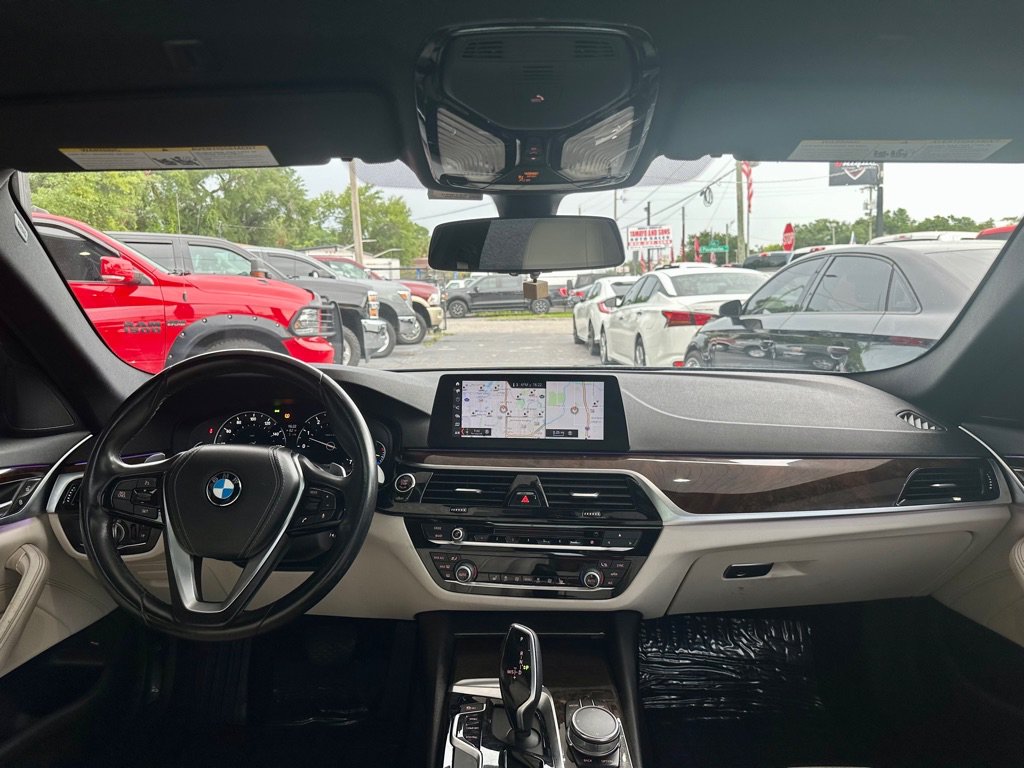 Used 2017 BMW 540i RWD image 31