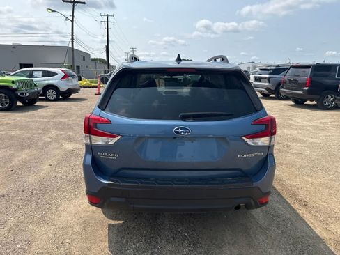 Used 2024 Subaru Forester Premium AWD/4WD image 13