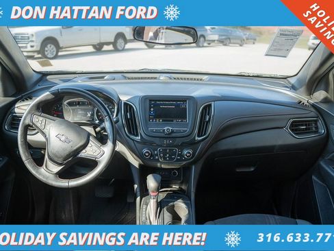 Used 2022 Chevrolet Equinox RS w/ LPO, Floor Liner Package image 4