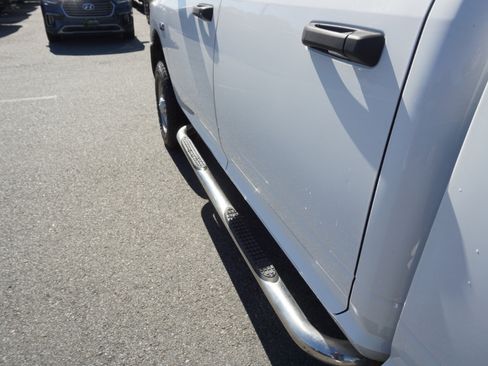 Used 2018 RAM 2500 Tradesman w/ Popular Equipment Group image 8