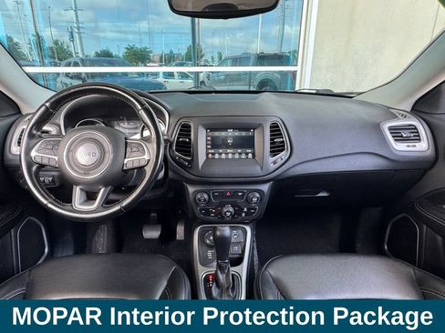 Used 2020 Jeep Compass Latitude AWD/4WD image 8
