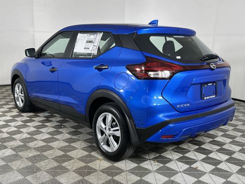 Used 2025 Nissan Kicks Play S FWD image 6