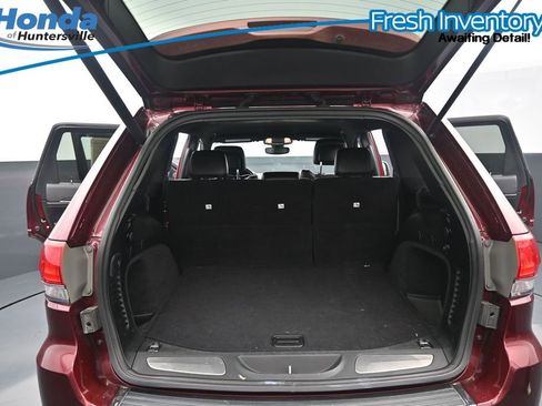 Used 2018 Jeep Grand Cherokee Limited AWD/4WD image 16