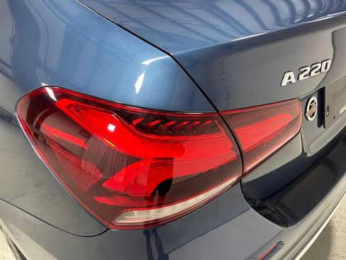Used 2019 Mercedes-Benz A 220 4MATIC image 14