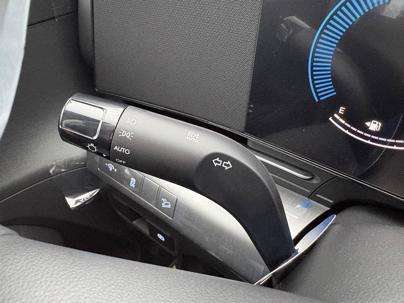 New 2027 Hyundai Kona SEL Sport FWD image 23