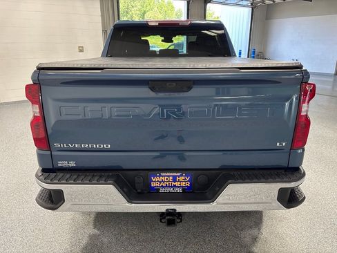 Used 2024 Chevrolet Silverado 1500 LT AWD/4WD image 6
