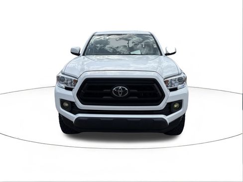 Used 2023 Toyota Tacoma SR AWD/4WD image 8