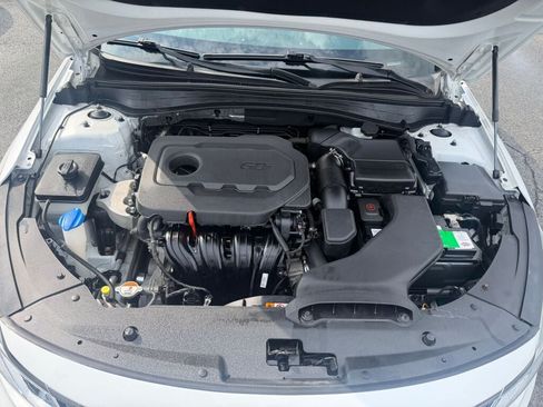 Used 2016 Kia Optima EX w/ Premium Package FWD image 32