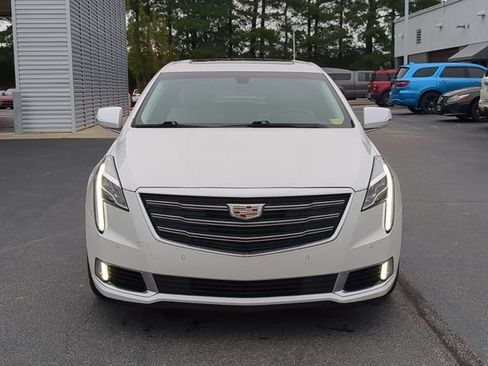 Used 2019 Cadillac XTS Luxury FWD image 8