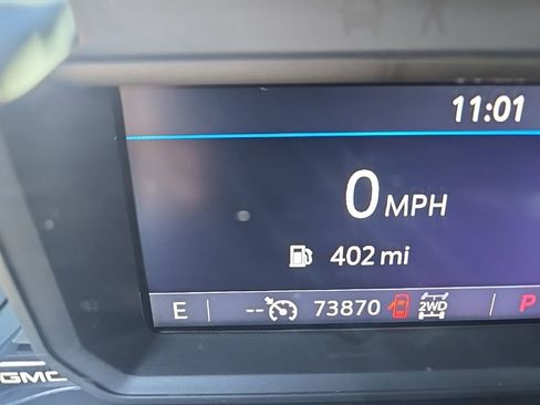 Used 2021 GMC Sierra 1500 AT4 image 3